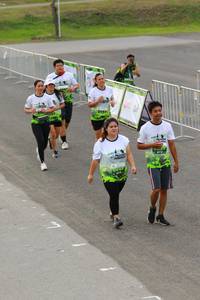 BIB: 842
                            <button type="button" onclick="openModal(3557101)" class="btn btn-primary btn-sm float-right btn-popup" data-toggle="modal" data-target=".modal-high-quality">
                        <i class="fas fa-shopping-cart"></i> Add to Cart
                    </button>
                                            <button type="button" onclick="isThisMe(3557101, true)" class="btn btn-success btn-sm float-right btn-popup btn-isme hidden" data-toggle="tooltip" data-placement="bottom" title="นี่คือรูปของคุณใช่ไหม คลิกที่นี่เพื่อเอาเข้าอัลบั้ม">
                        <i class="fas fa-plus"></i> Add to album
                    </button>
                    <button type="button" onclick="isThisMe(3557101, false)" class="btn btn-warning btn-sm float-right btn-popup btn-isnotme hidden">
                        <i class="fas fa-ban"></i> Remove from album
                    </button>